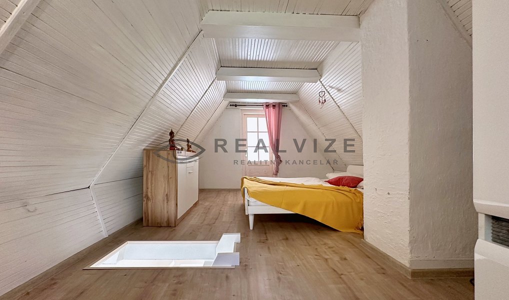 Prodej chaty/chalupy 190 m² s pozemkem 1 575 m², Strážkovice – náhled fotky 21