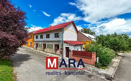 Prodej domu 140 m² s pozemkem 187 m², Charváty, okres Olomouc
