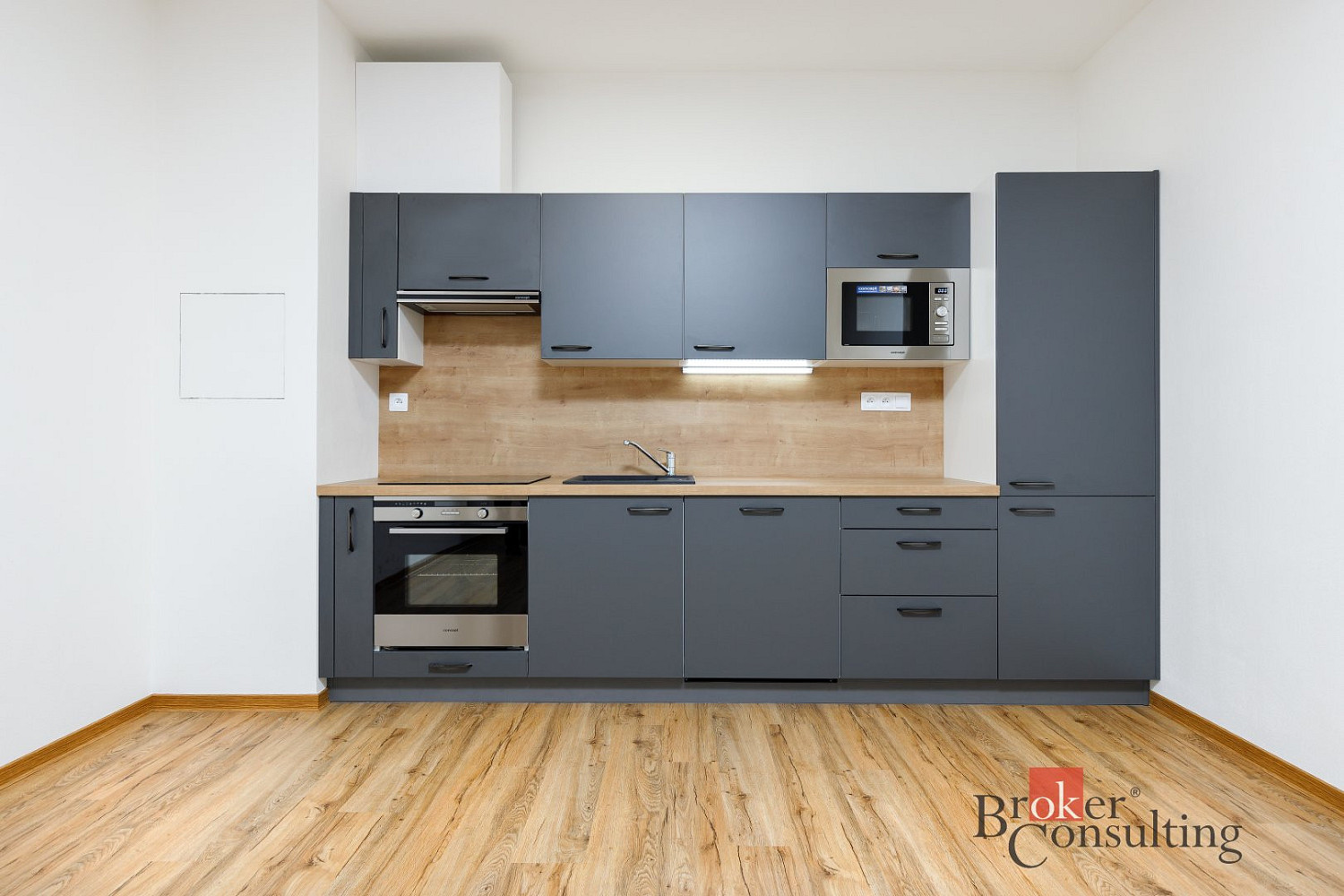 Pronájem bytu 2+kk 62 m² – pohled 4