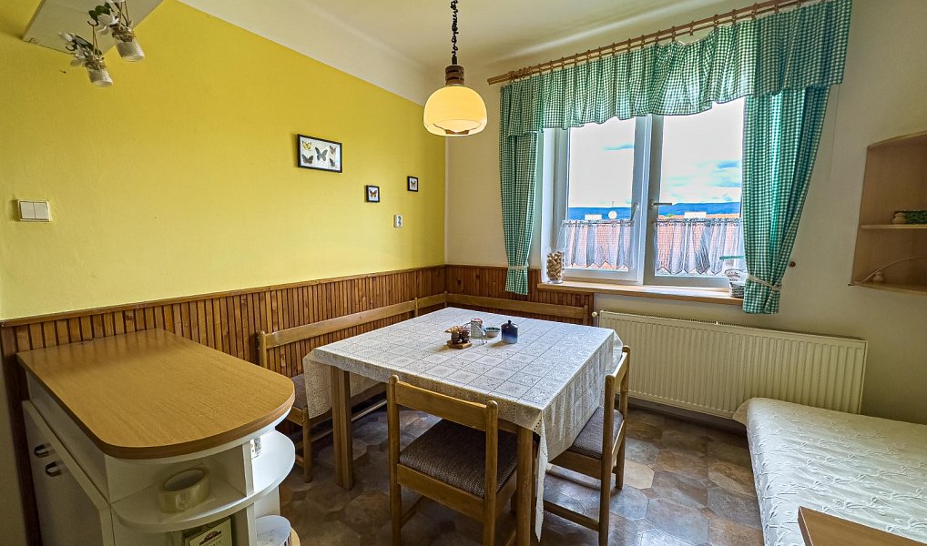 Prodej bytu 2+1 75 m², Teplice – náhled fotky 9