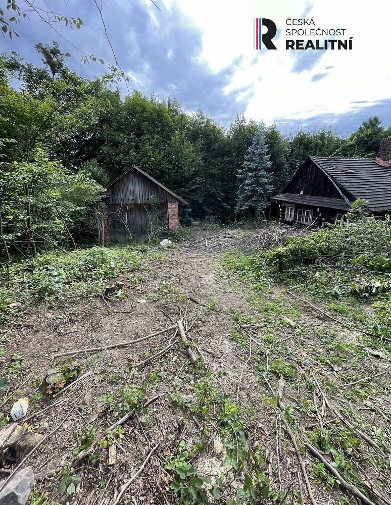 Prodej stavebního pozemku 3 344 m² – fotografie 5