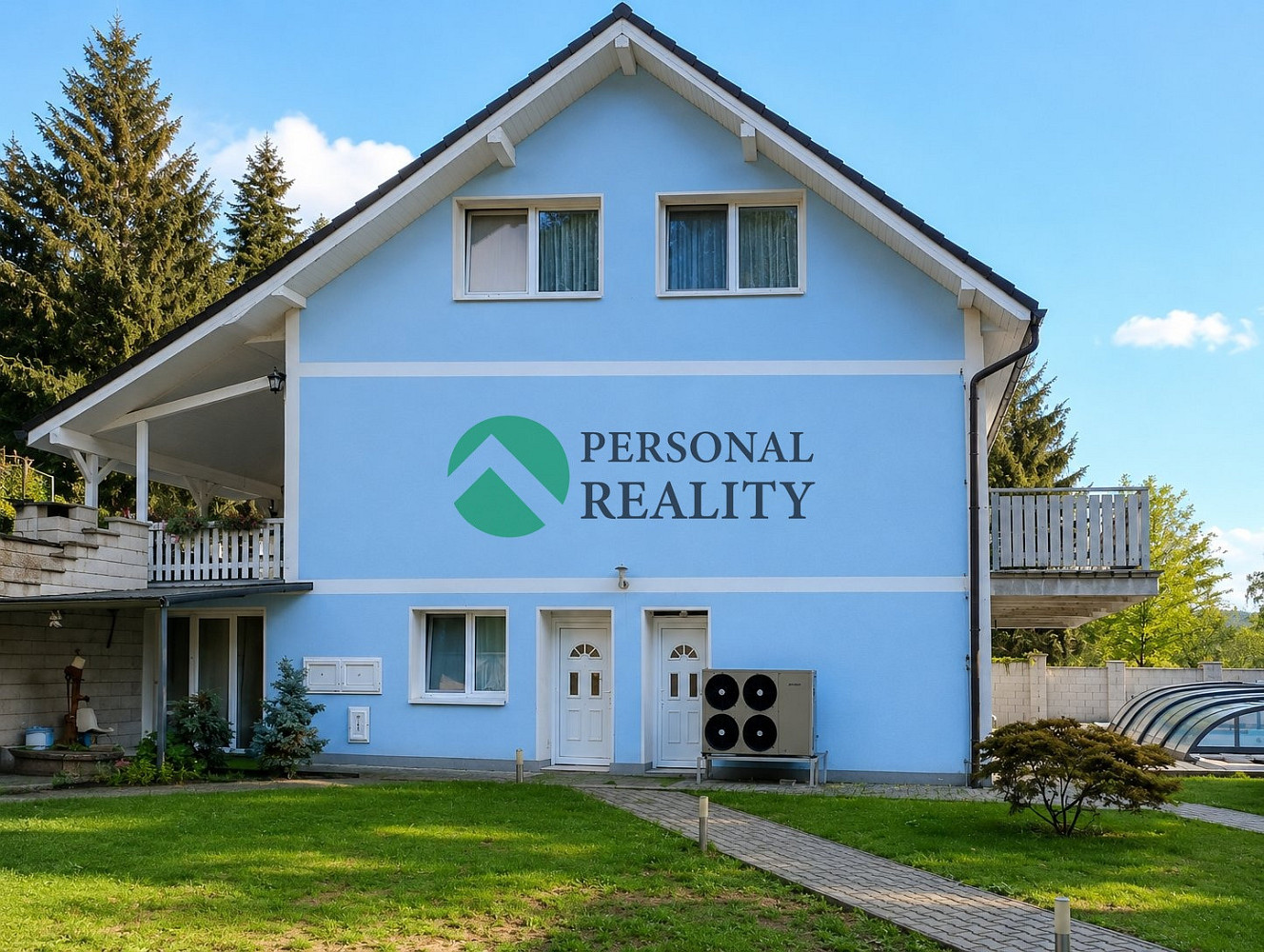 Pronájem domu 350 m² s pozemkem 709 m²