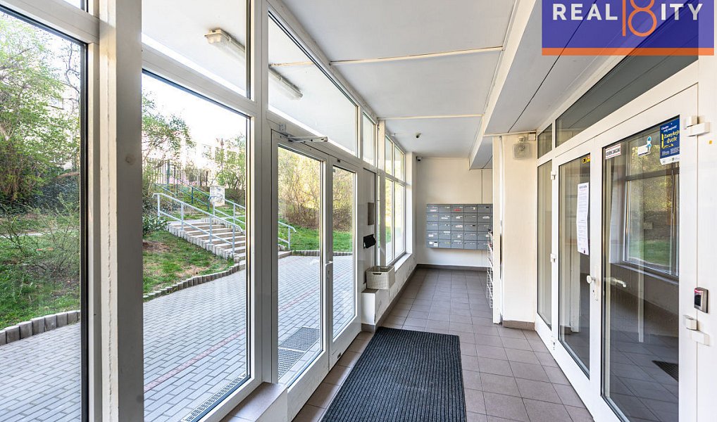 Prodej bytu 3+1 77 m², Praha – náhled fotky 11