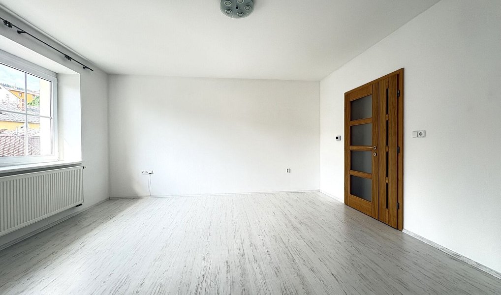 Pronájem bytu 4+1 130 m², Vimperk – náhled fotky 9
