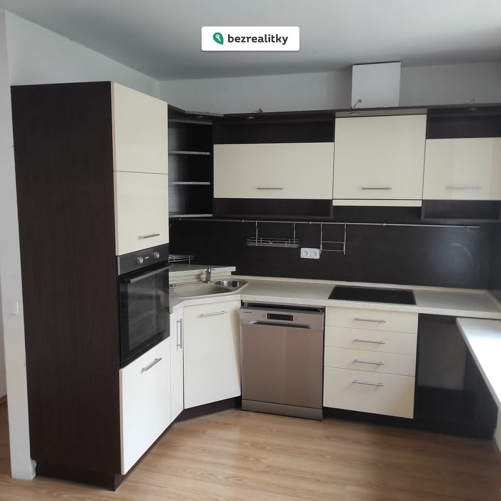 Prodej bytu 3+kk 77 m²