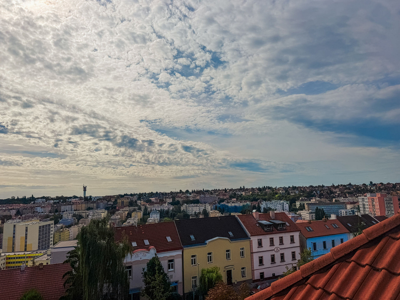 Pronájem bytu 2+kk 30 m² – fotografie 2