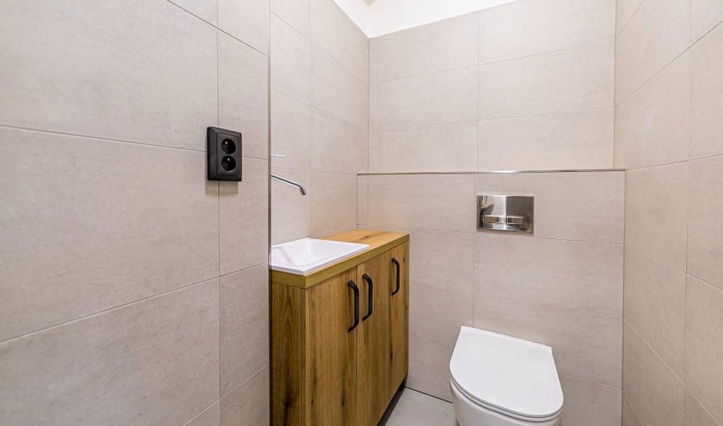 Pronájem kanceláře 86 m², Jindřichův Hradec – náhled fotky 22