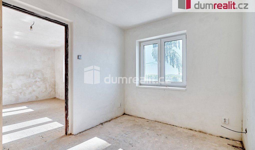 Prodej výrobních prostor 2 500 m², Štědrá – náhled fotky 10