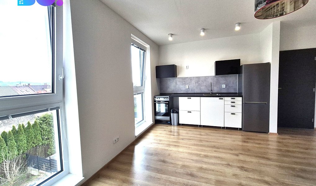 Pronájem bytu 1+kk 33 m², Lipník nad Bečvou – náhled fotky 2