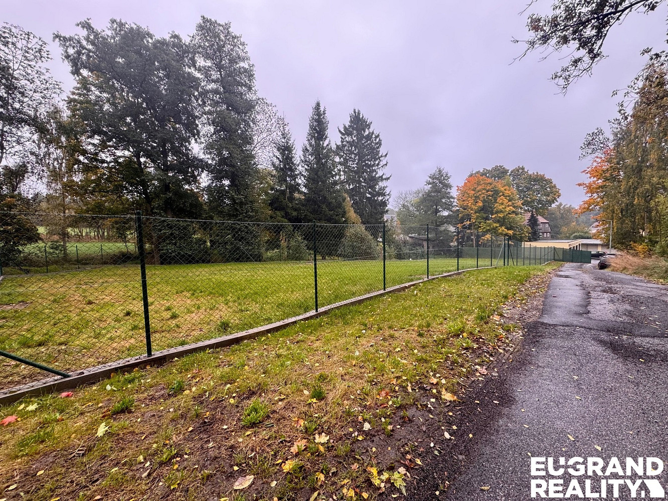 Pronájem zahrady 250 m² – fotografie 5