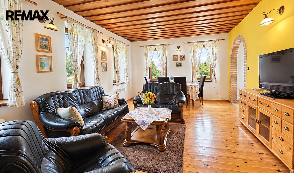 Prodej domu 368 m² s pozemkem 1 900 m², Velké Hamry – náhled fotky 5