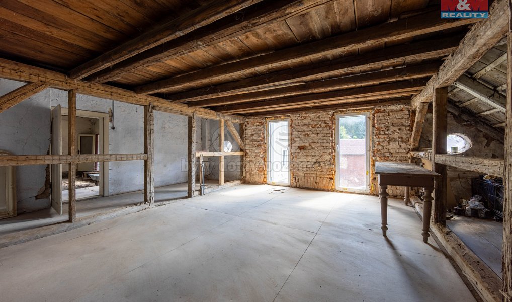 Prodej domu 278 m² s pozemkem 653 m², Kraslice – náhled fotky 2