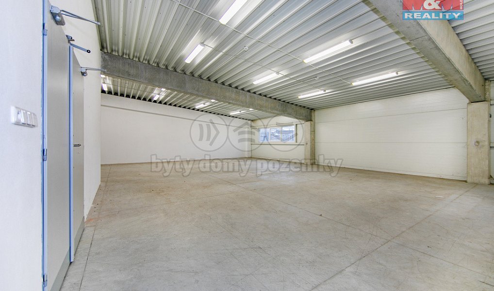 Pronájem skladovacích prostor 285 m², Klatovy – náhled fotky 3