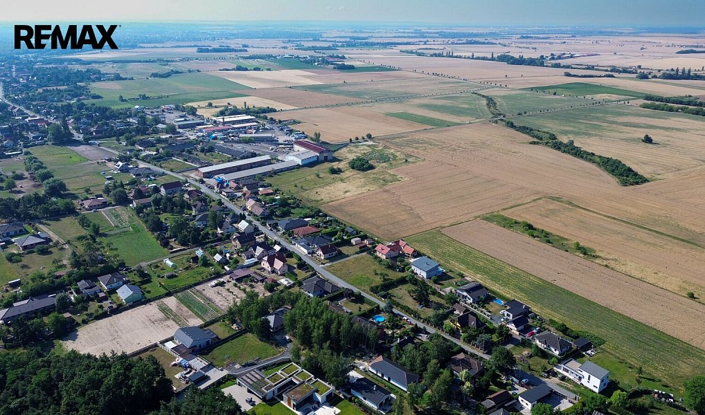 Prodej stavebního pozemku 1 438 m², Záryby – náhled fotky 7