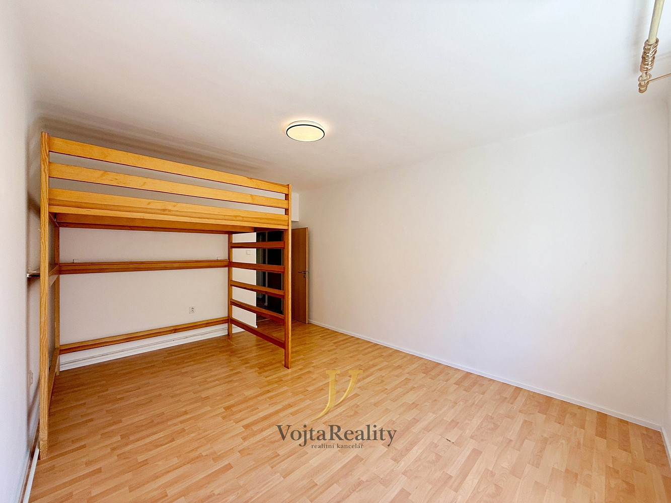 Pronájem bytu 1+1 46 m² — photo 2