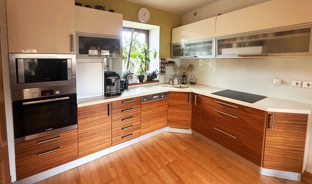 Prodej domu 140 m² s pozemkem 224 m², Ledce – náhled fotky 9