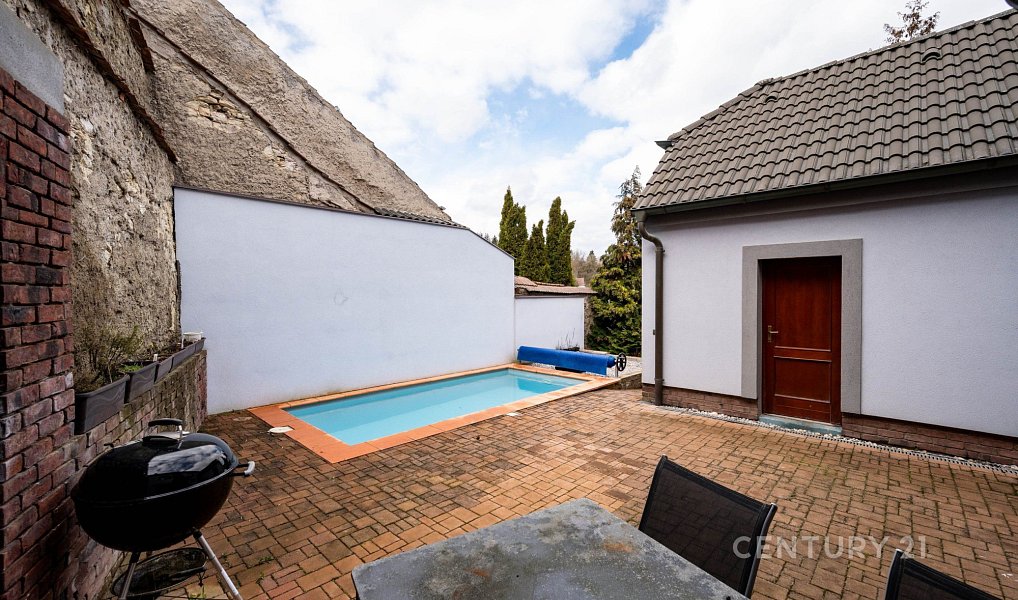 Prodej domu 231 m² s pozemkem 584 m², Rynholec – náhled fotky 25