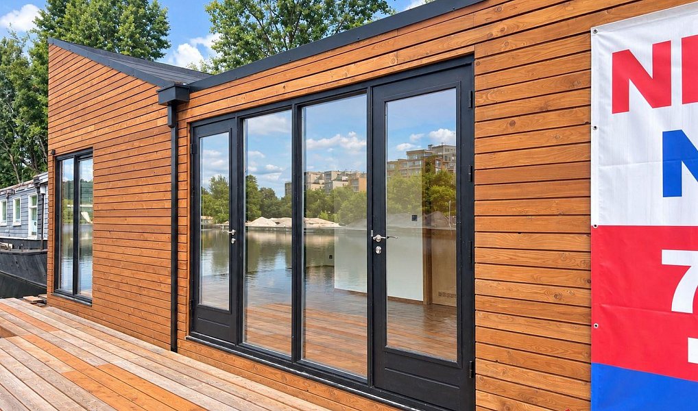 Hausbót 4kk - 96m2 s terasou 30m2 a kotevním místem Praha, Praha – náhled fotky 12