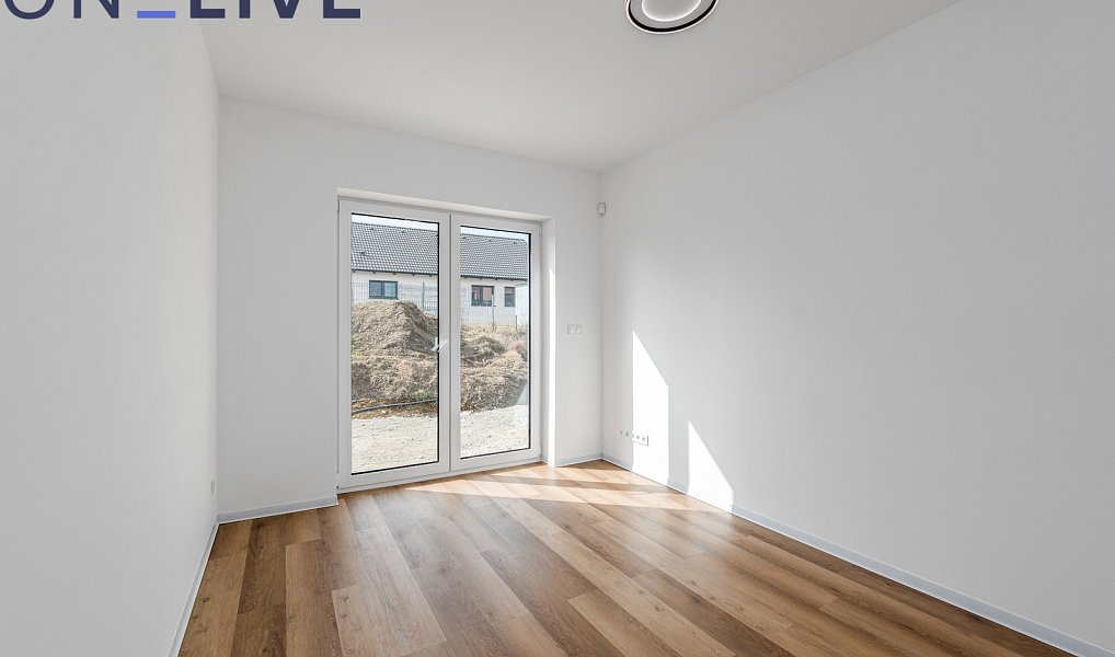 Prodej domu 92 m² s pozemkem 704 m², Kladruby – náhled fotky 12