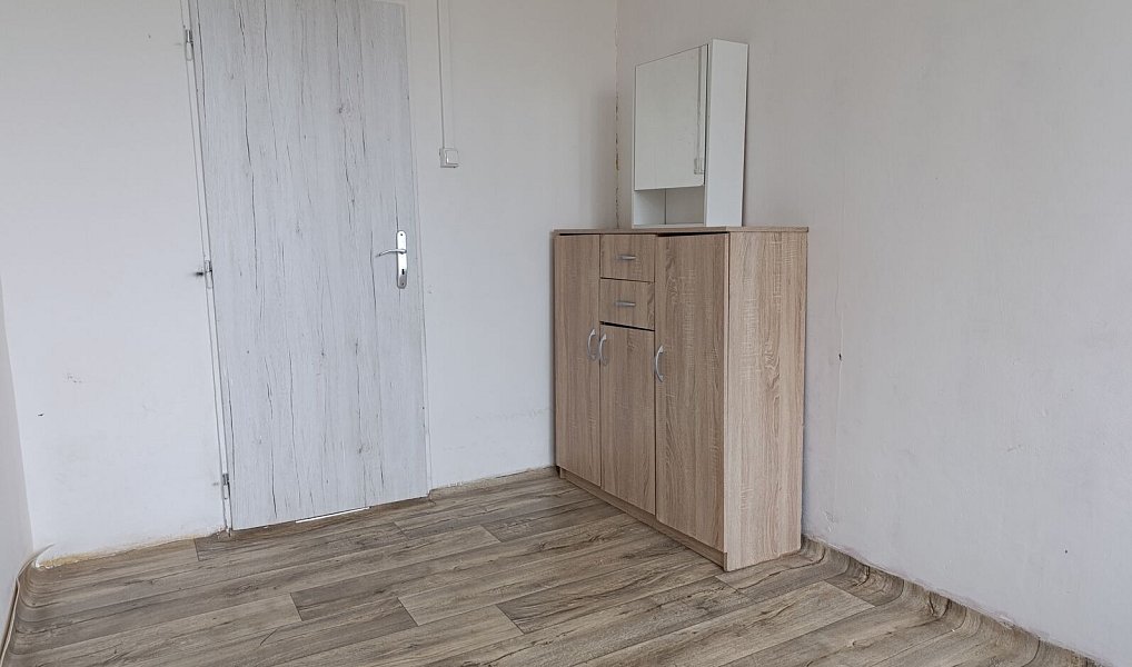Prodej bytu 3+kk 64 m², Obrnice – náhled fotky 5