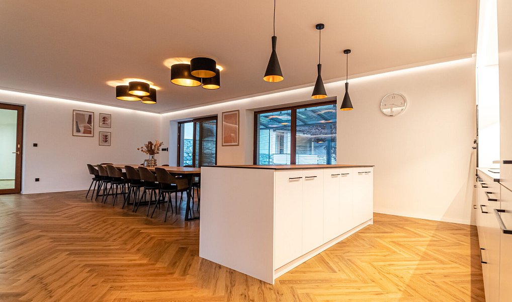 Prodej domu 350 m² s pozemkem 1 688 m², Sobotín – náhled fotky 15