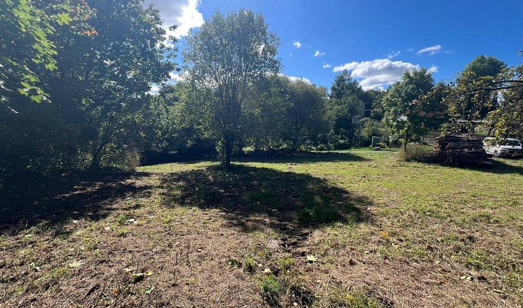 Prodej stavebního pozemku 2 304 m², Blatno – náhled fotky 4