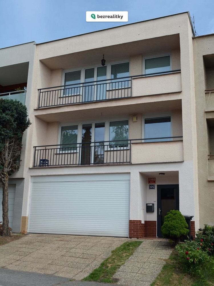 Prodej domu 276 m² s pozemkem 315 m²