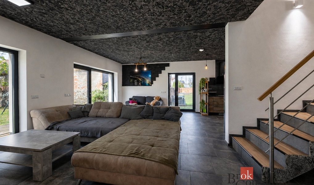Prodej domu 123 m² s pozemkem 1 678 m², Dobřany – náhled fotky 3