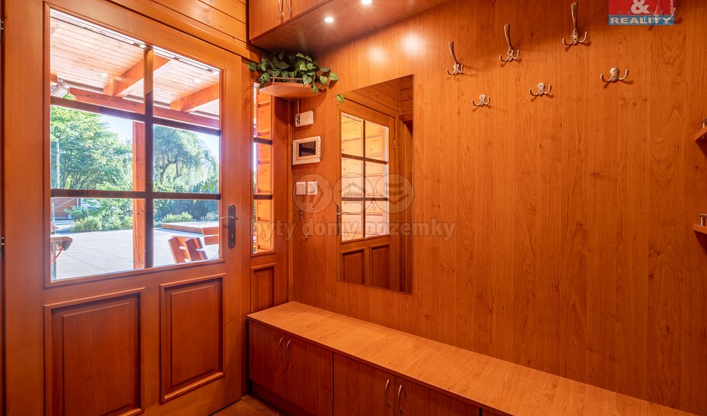 Prodej domu 250 m² s pozemkem 2 228 m², Vratimov – náhled fotky 22