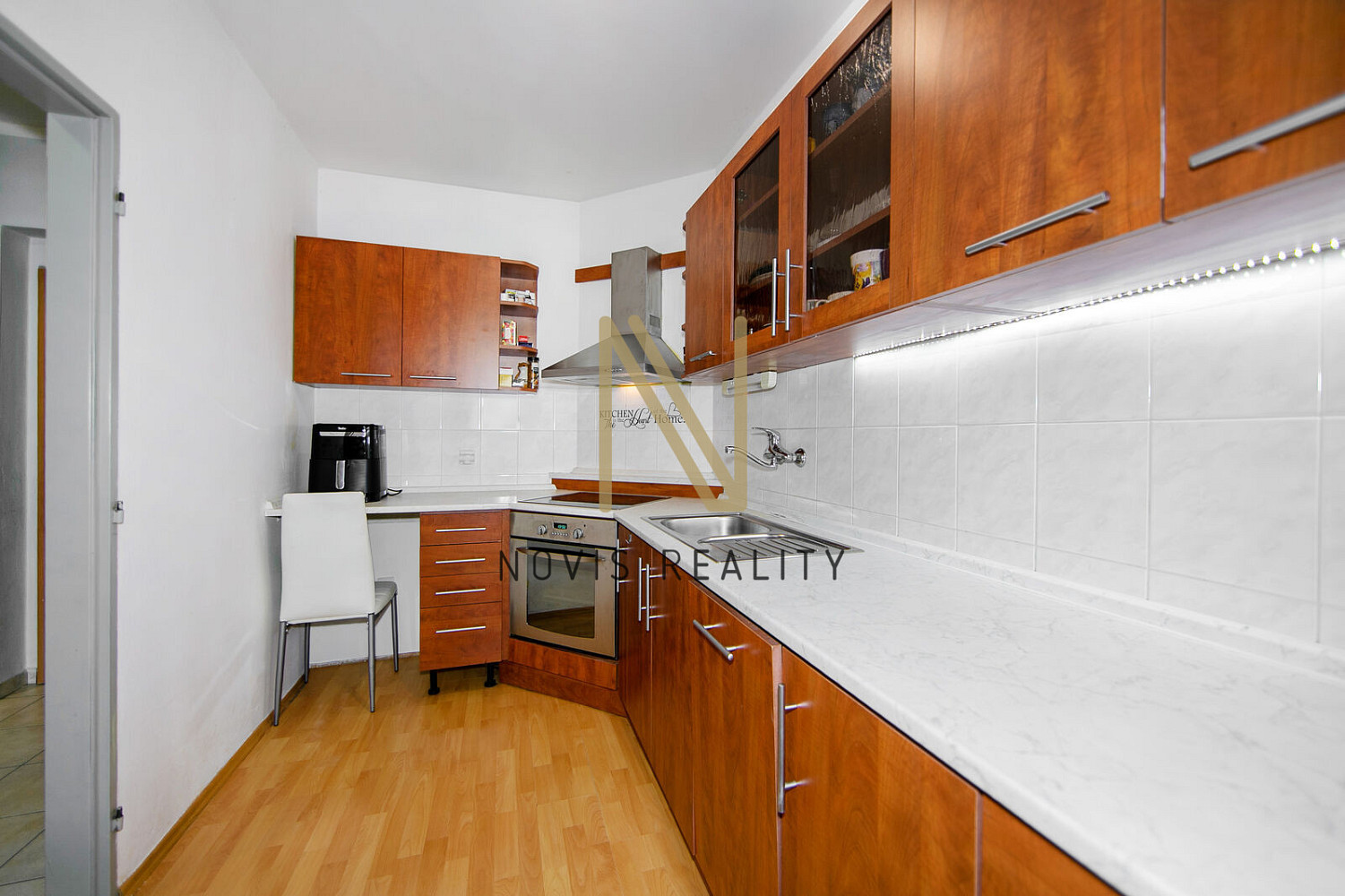 Pronájem bytu 1+kk 41 m² – fotografie 5