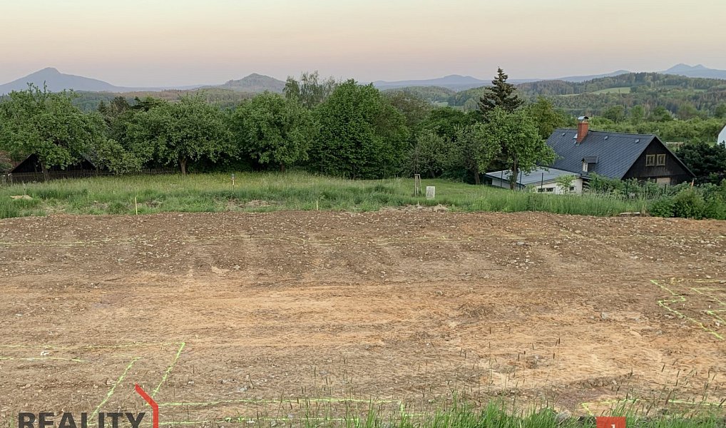 Prodej stavebního pozemku 4 351 m², Svojkov – náhled fotky 2