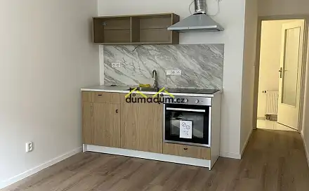 Pronájem bytu 1+kk 32 m²