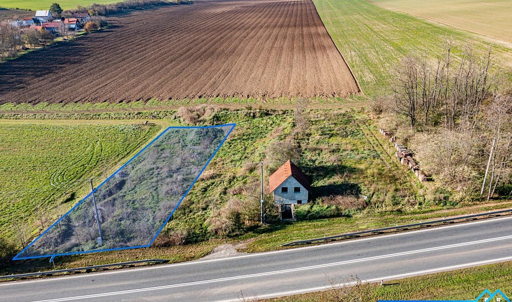 Prodej komerčního pozemku 800 m², Vrbovec – náhled fotky 5