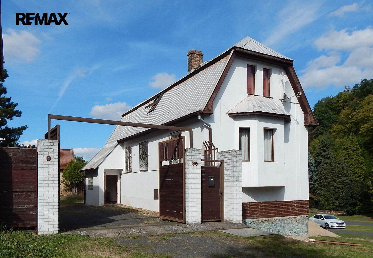 Prodej domu 160 m² s pozemkem 1 232 m²