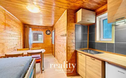 Prodej chaty/chalupy 40 m² s pozemkem 196 m², Vrbovec, okres Znojmo