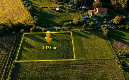 Prodej stavebního pozemku 2 173 m², Milostín
