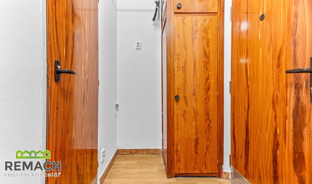 Pronájem bytu 1+kk 27 m², Náchod – náhled fotky 7
