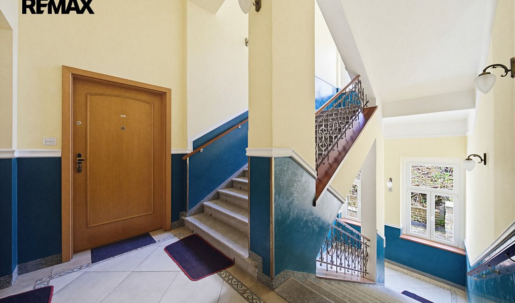 Prodej bytu 2+1 66 m², Karlovy Vary – náhled fotky 22