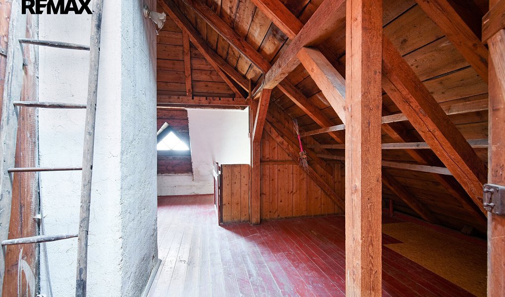 Prodej domu 160 m² s pozemkem 344 m², Aš – náhled fotky 28