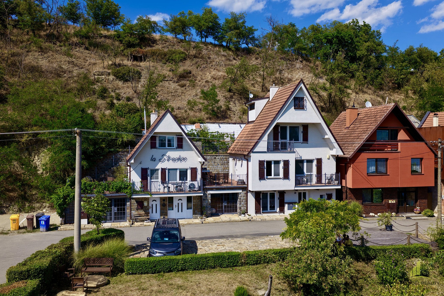 Prodej ubytovacího objektu 300 m²
