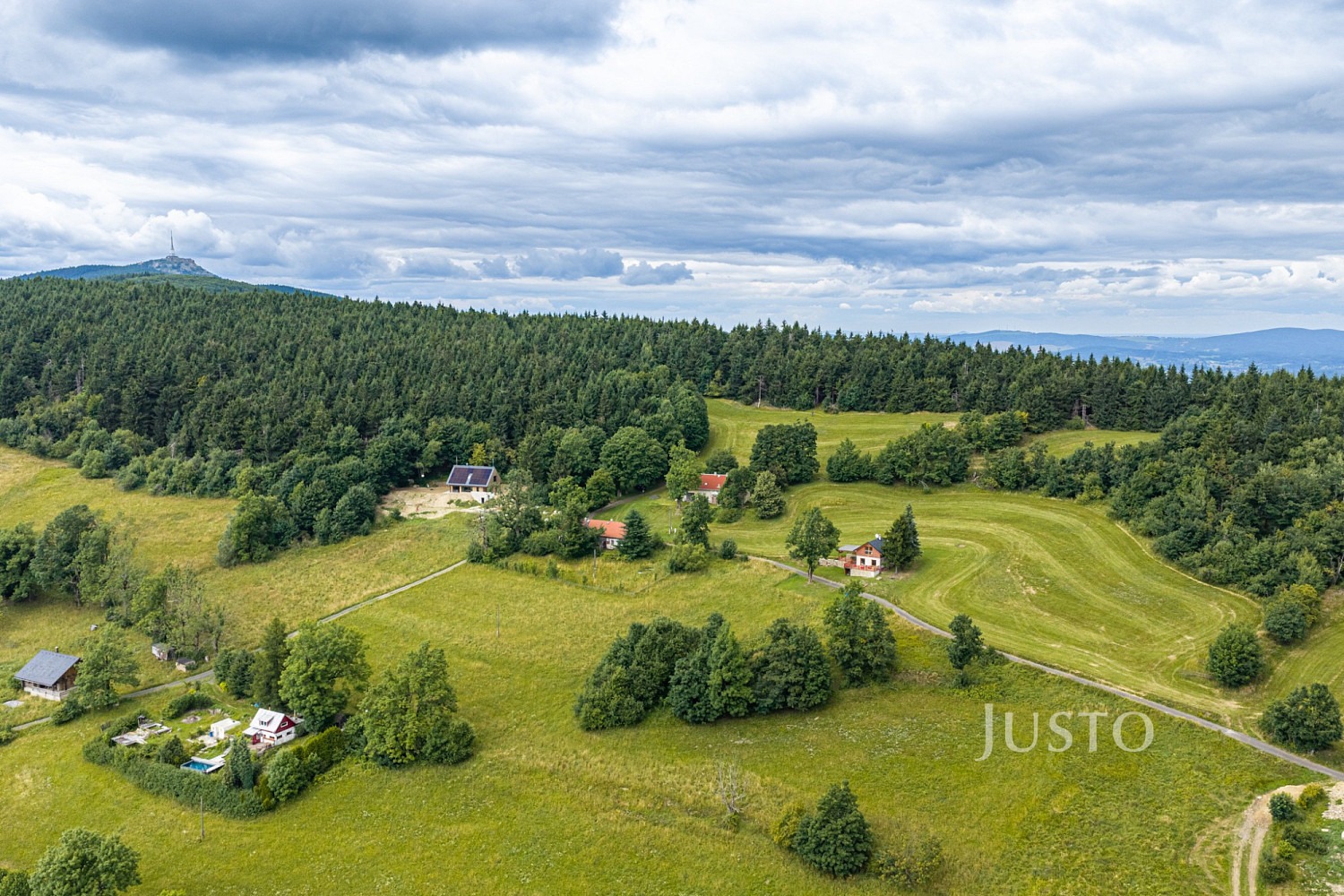 Prodej domu 247 m² s pozemkem 21 215 m² – fotografie 3