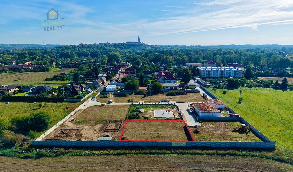 Prodej stavebního pozemku 1 153 m², Hořín – náhled fotky 3