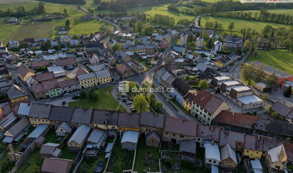 Prodej domu 200 m² s pozemkem 321 m², Kravaře – náhled fotky 39