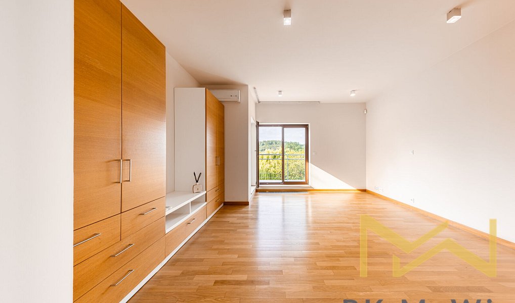 Pronájem domu 400 m² s pozemkem 1 864 m², Praha – náhled fotky 8