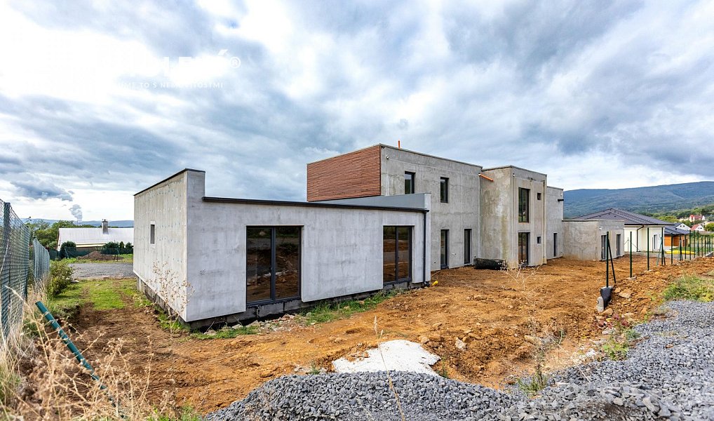 Prodej domu 92 m² s pozemkem 316 m², Košťany – náhled fotky 6