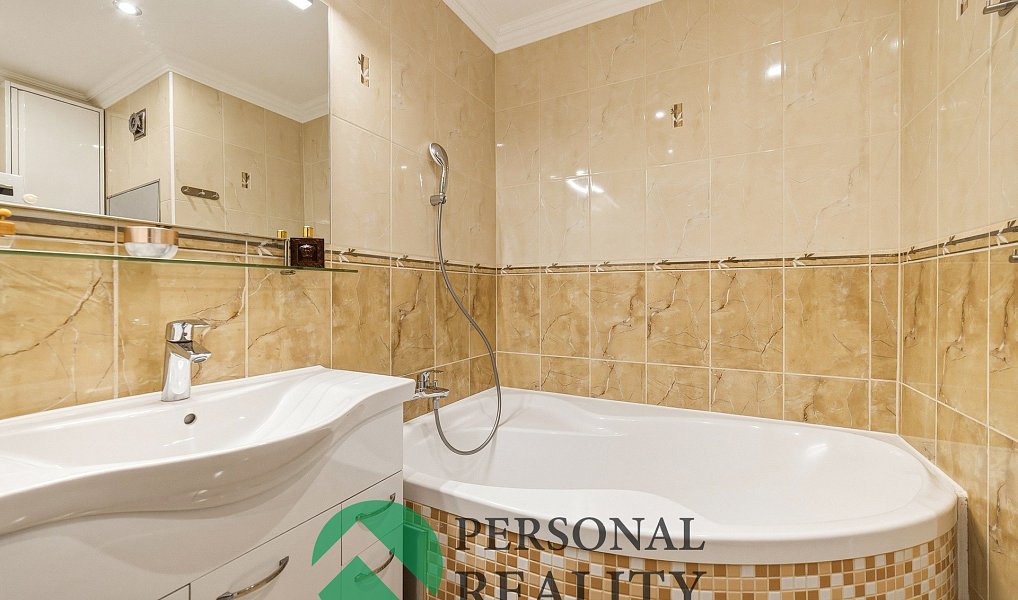 Prodej bytu 3+1 70 m², Praha – náhled fotky 21