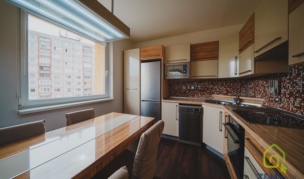 Prodej bytu 3+1 73 m², Sokolov – náhled fotky 2