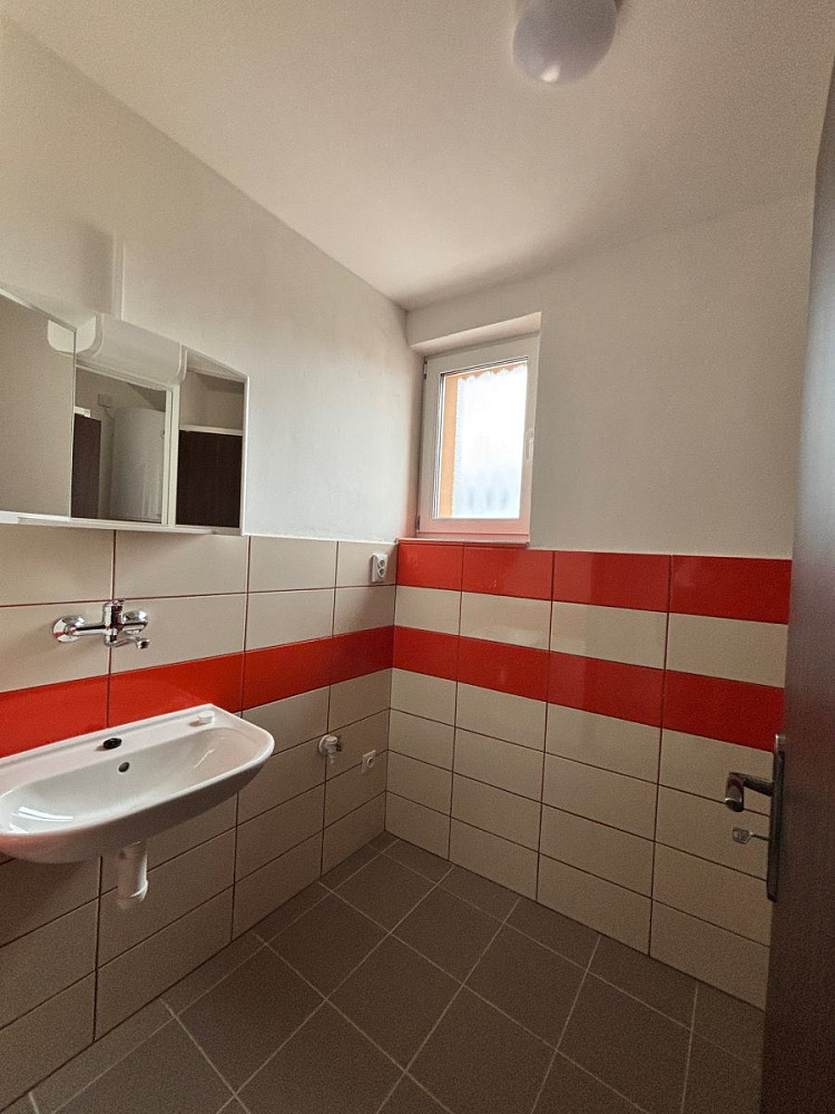 Pronájem bytu 2+kk 40 m² – fotografie 5