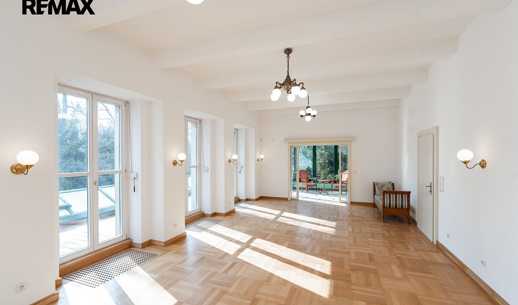 Prodej domu 675 m² s pozemkem 2 791 m², Čelákovice – náhled fotky 3