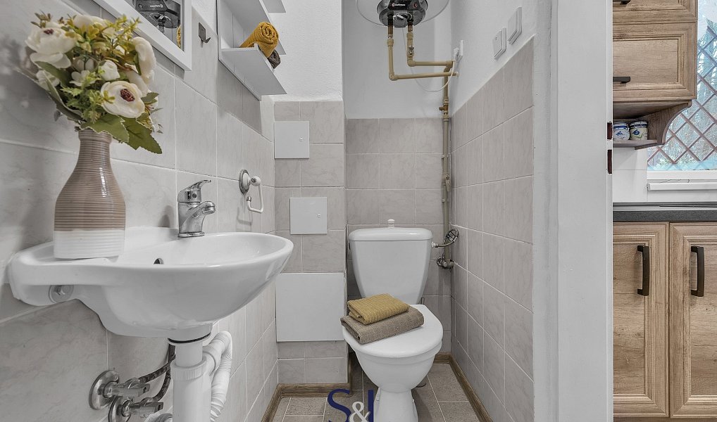Prodej domu 201 m² s pozemkem 1 909 m², Chotovice – náhled fotky 6